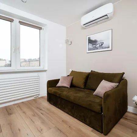Piotrkowska - Location, Parking, Workspace - By Rentujemy *