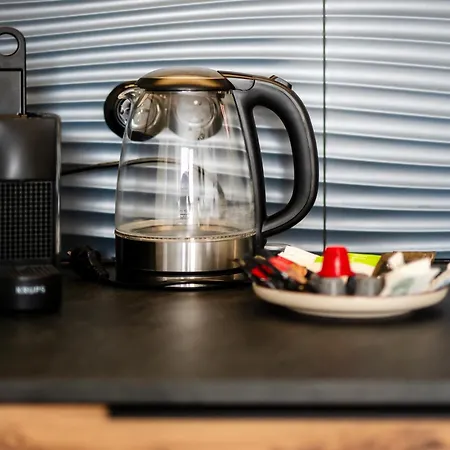 Piotrkowska - Location, Parking, Workspace - By Rentujemy *