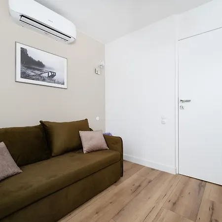 Piotrkowska - Location, Parking, Workspace - By Rentujemy * Łódź